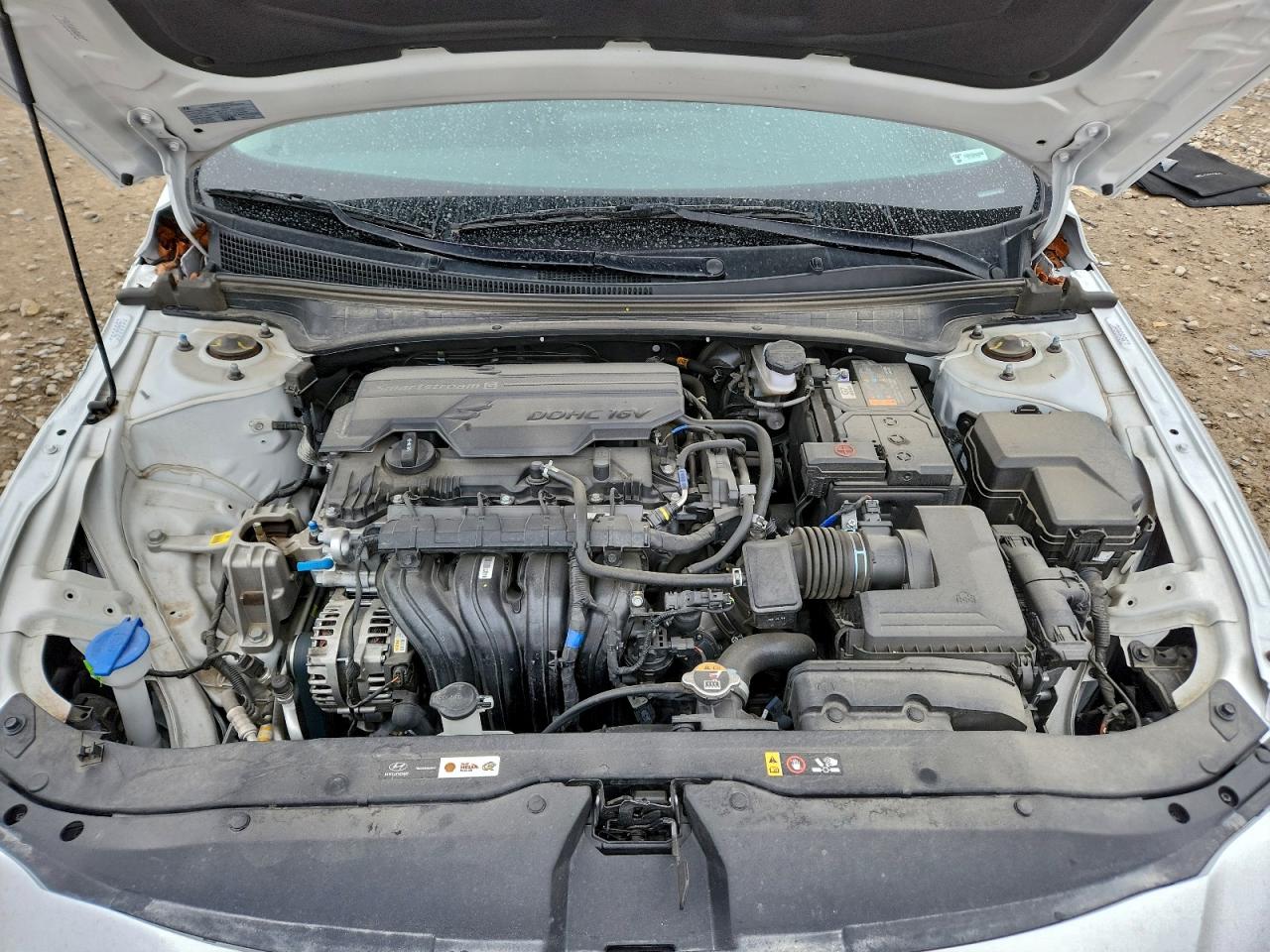 2025 HYUNDAI ELANTRA SE photo 11