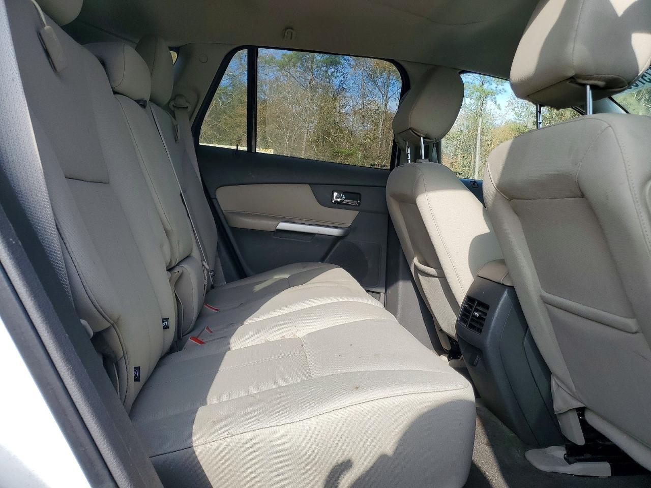 2014 FORD EDGE SE photo 11