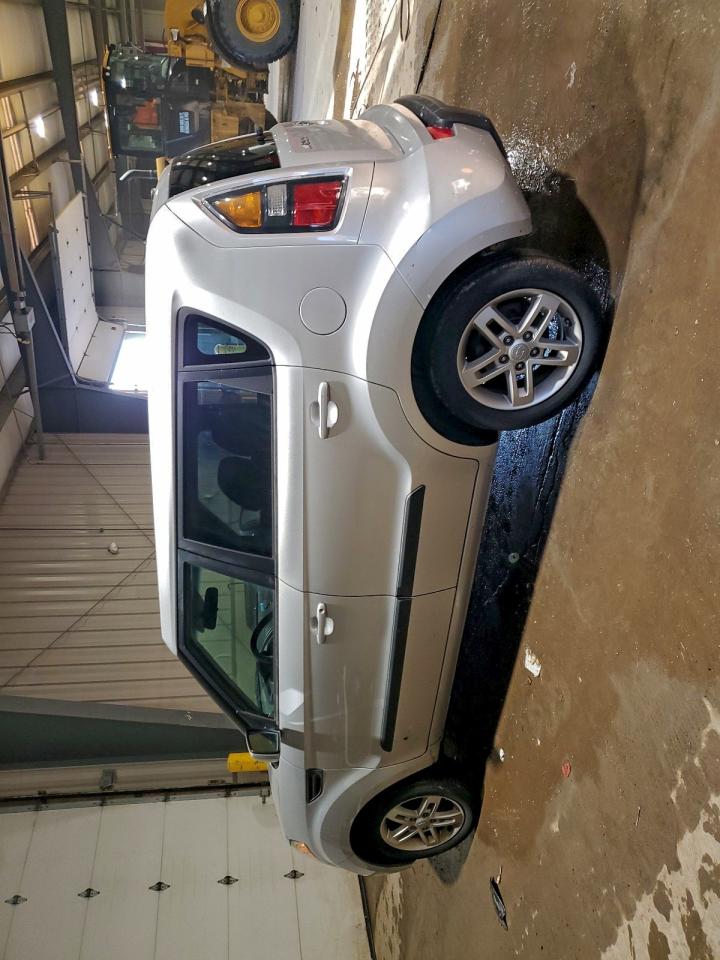 2011 KIA SOUL + photo 2