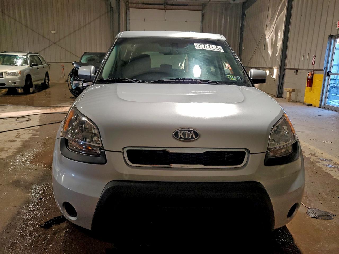 2011 KIA SOUL + photo 5