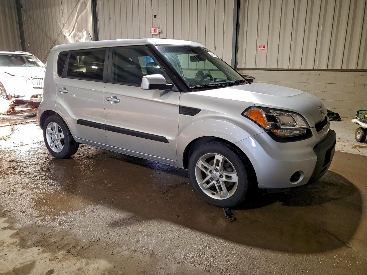 2011 KIA SOUL + photo 4