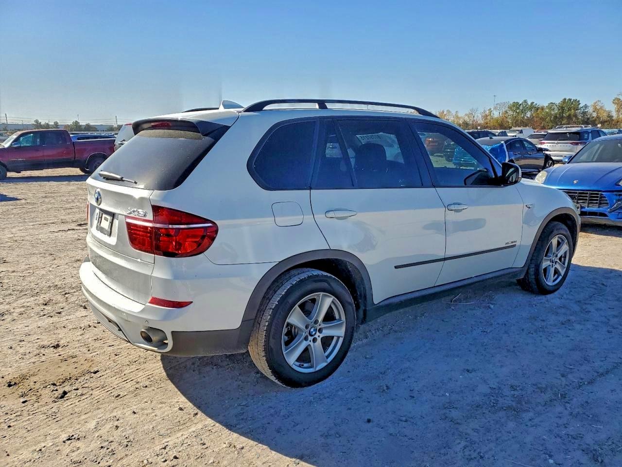 2012 BMW X5 XDRIVE35D photo 3