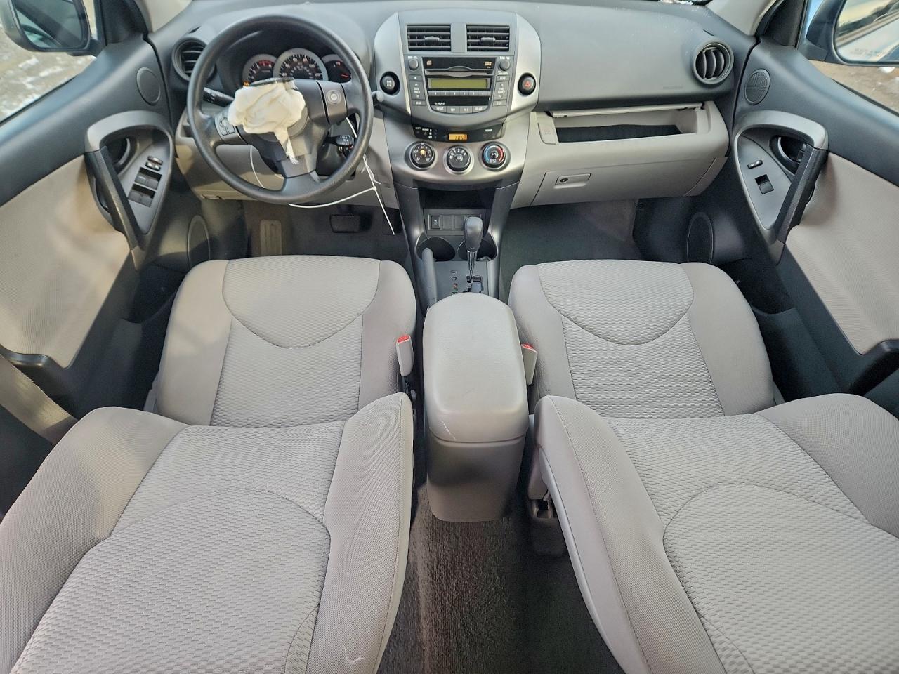 2011 TOYOTA RAV4 photo 15