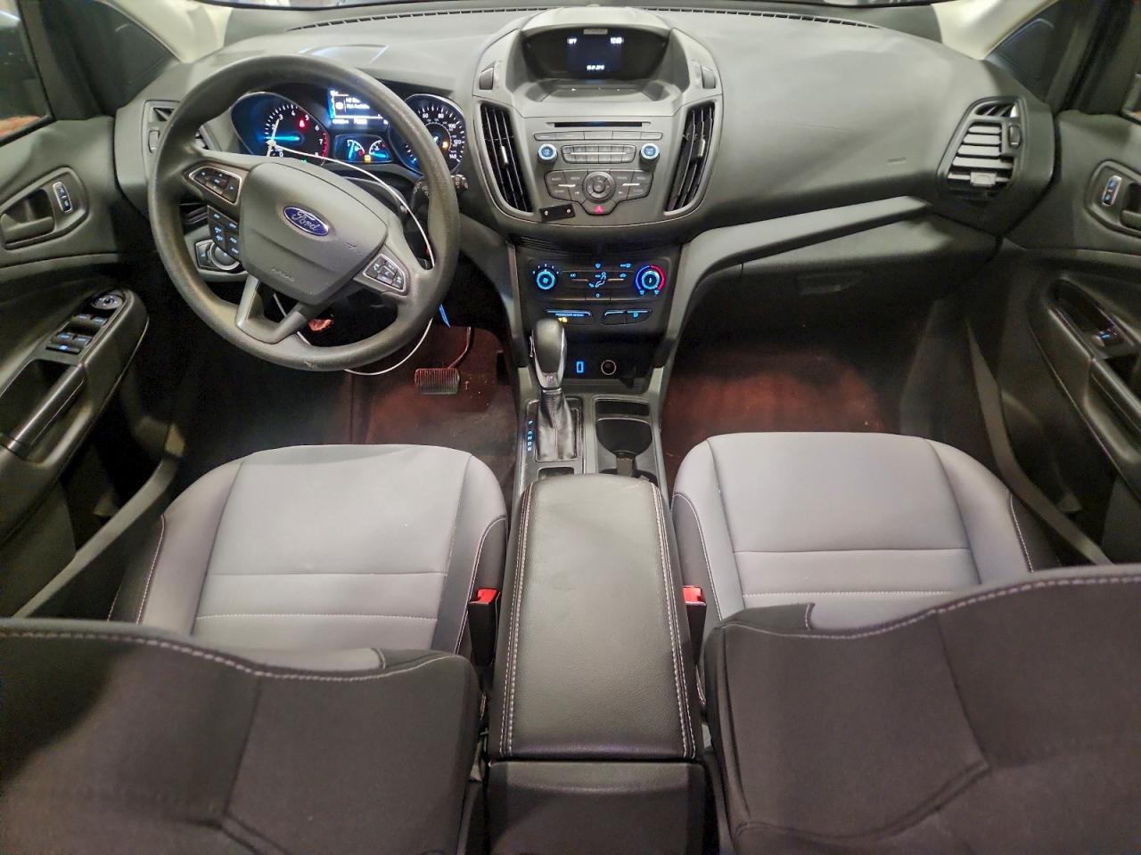 2017 FORD ESCAPE S photo 8