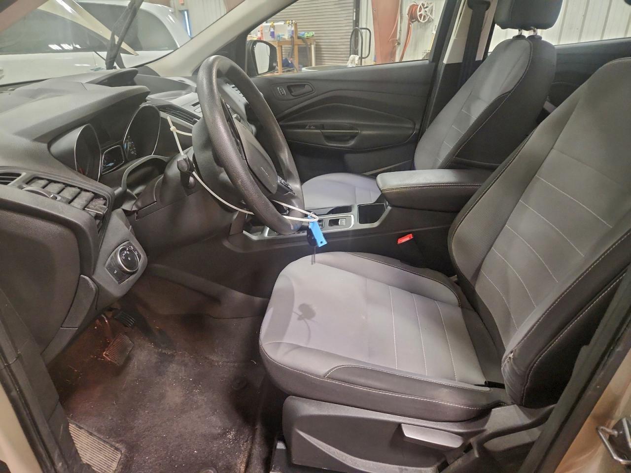 2017 FORD ESCAPE S photo 7