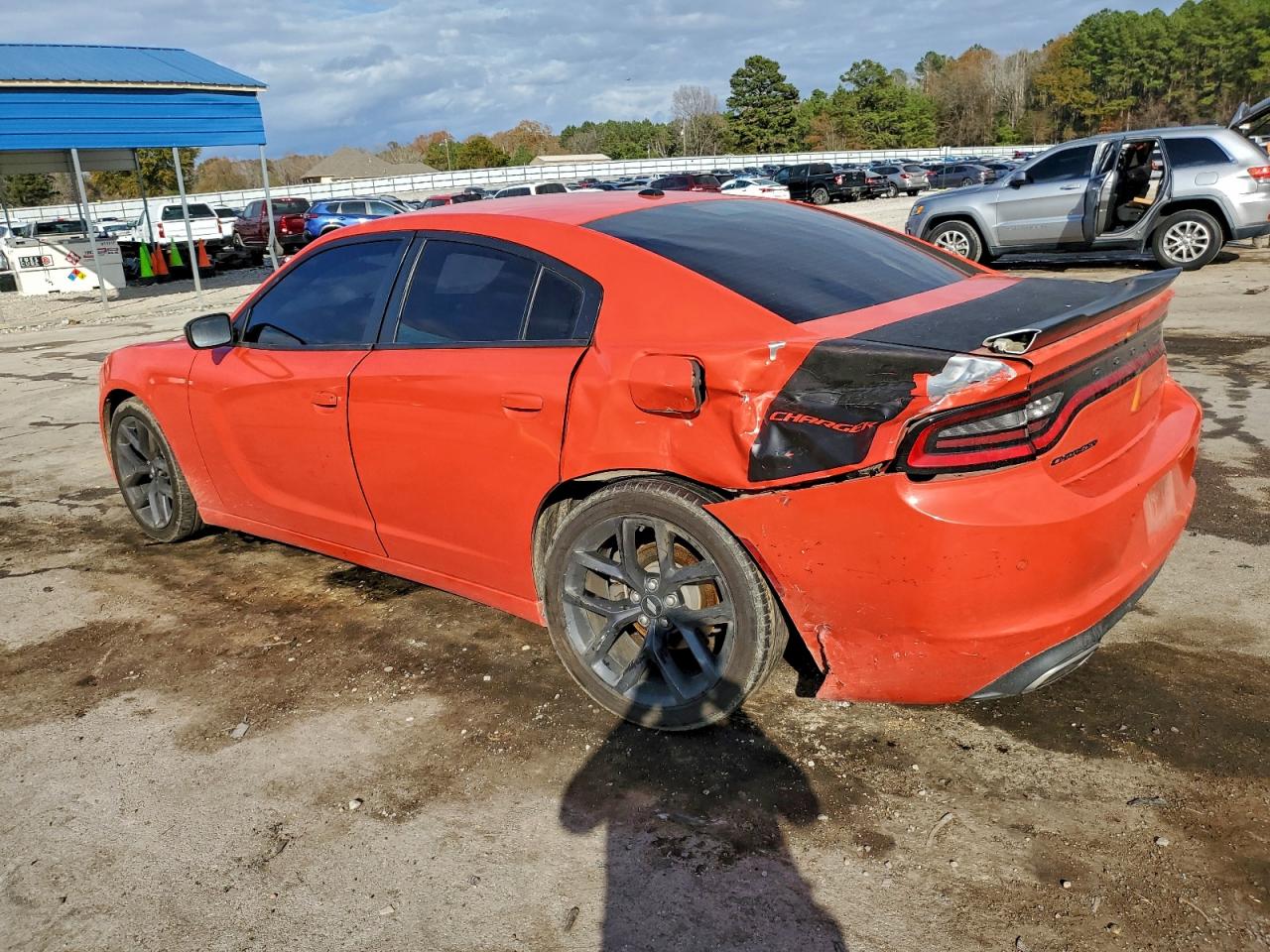 2020 DODGE CHARGER SXT photo 2