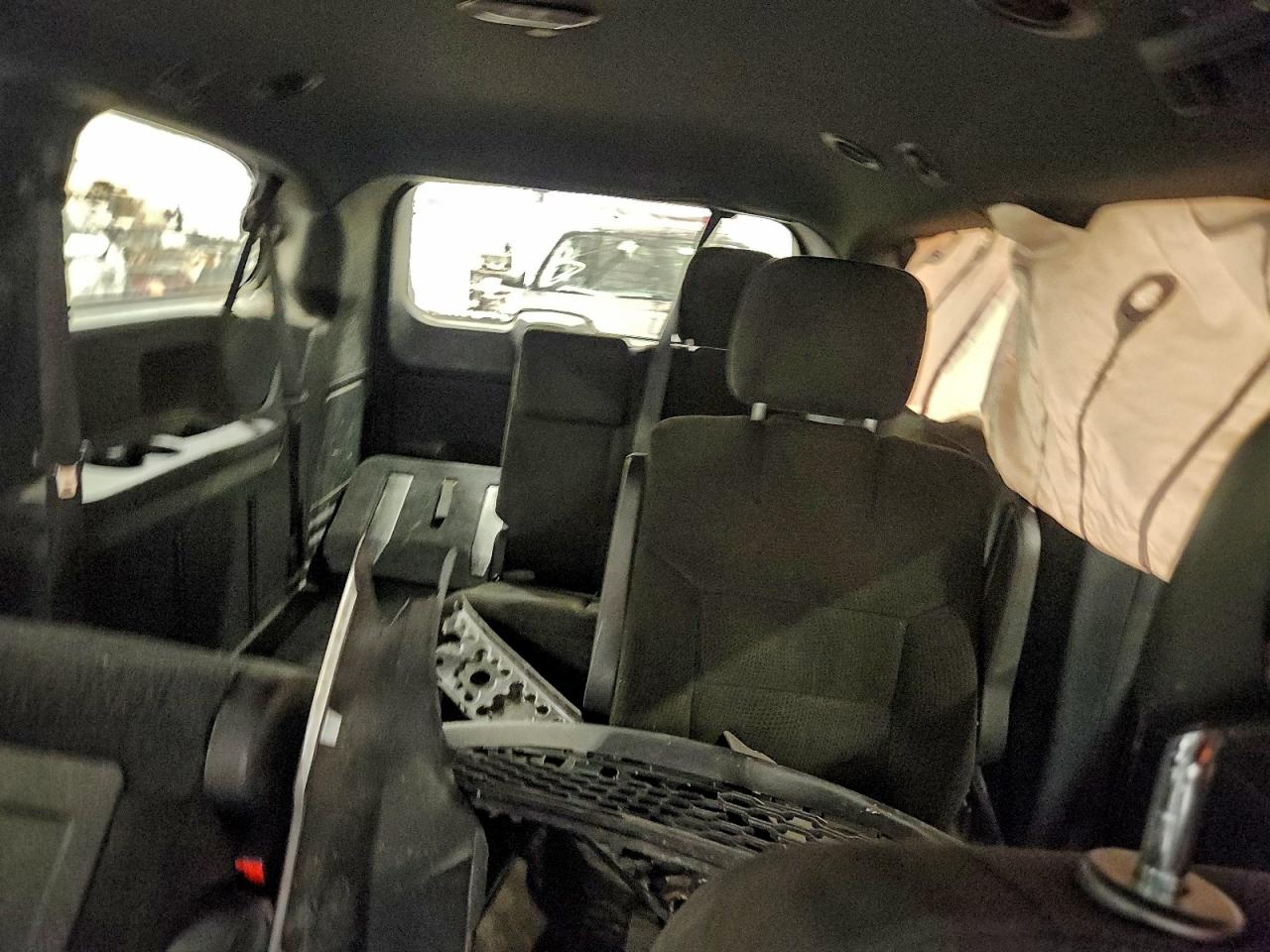 2015 DODGE GRAND CARAVAN SE photo 10