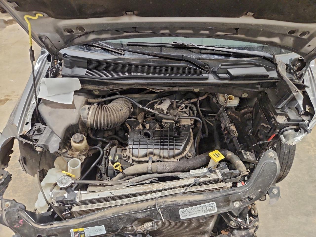 2015 DODGE GRAND CARAVAN SE photo 12