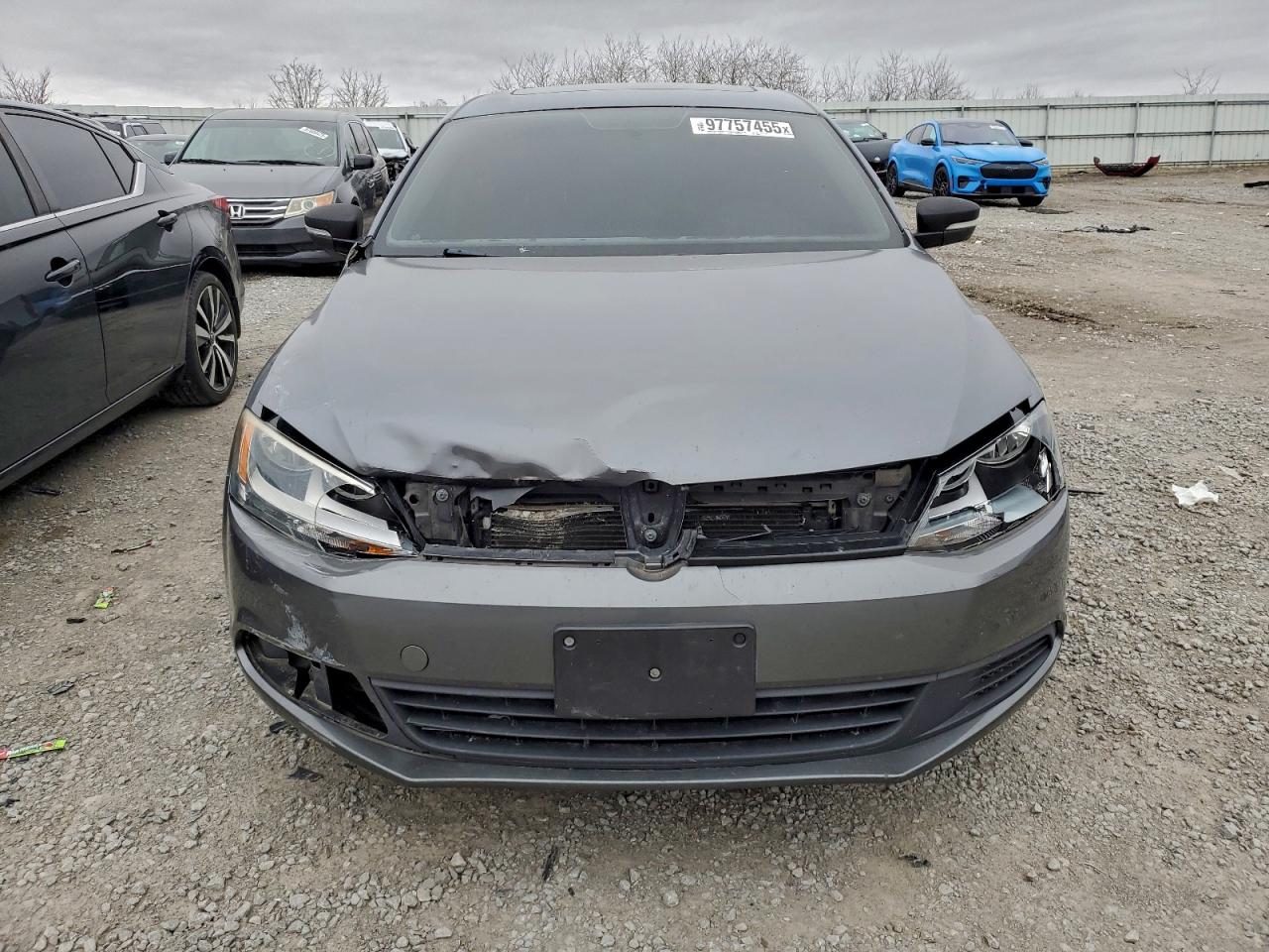 2011 VOLKSWAGEN JETTA TDI photo 5