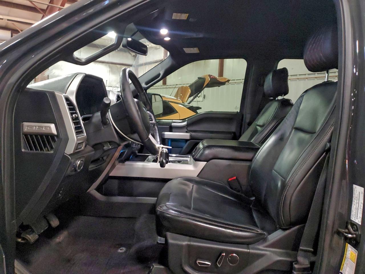 2017 FORD F150 SUPERCREW photo 19