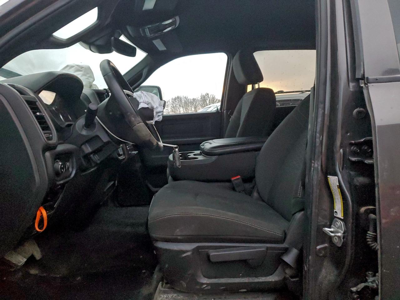 2025 RAM 2500 TRADESMAN photo 7
