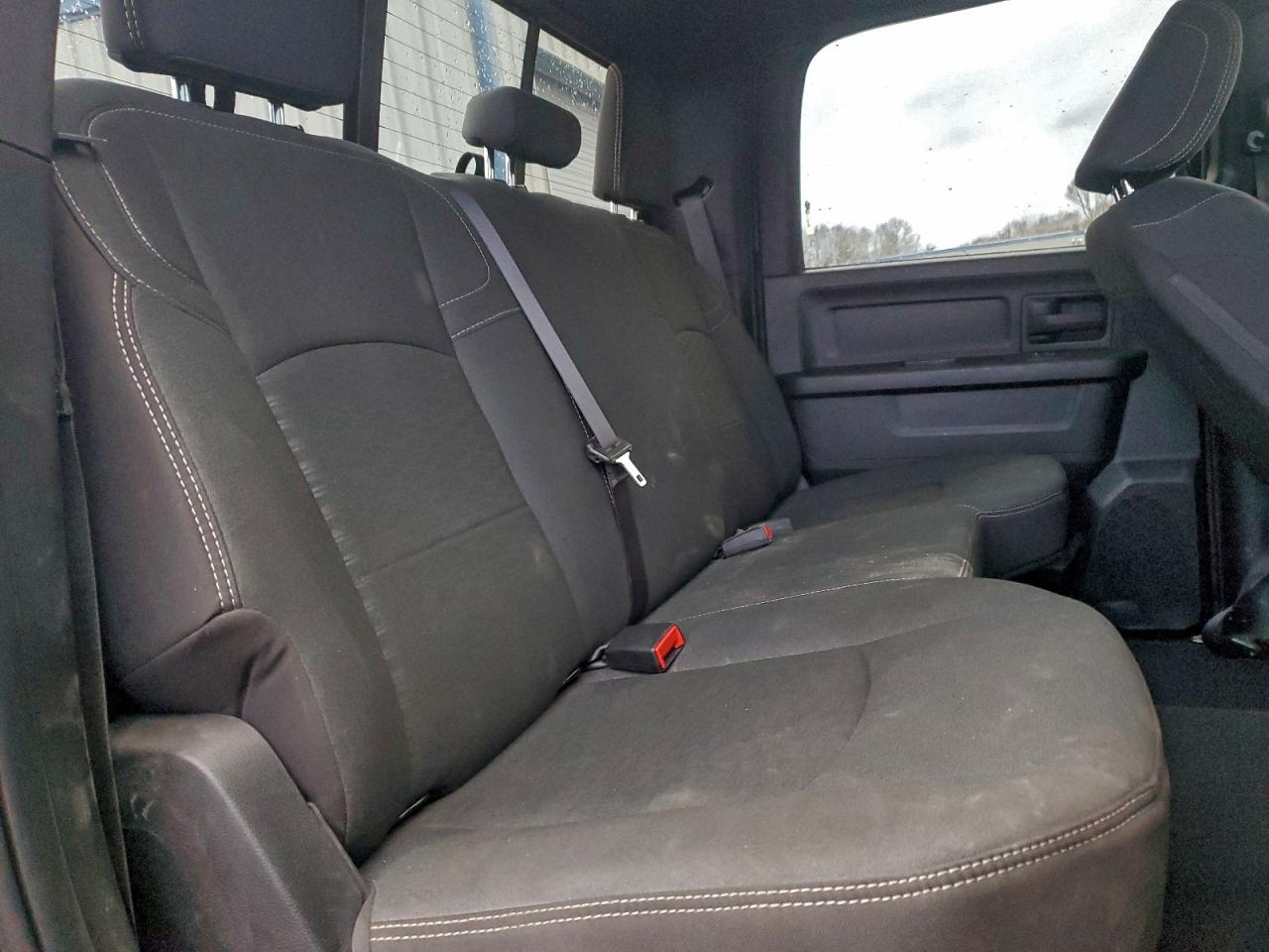 2025 RAM 2500 TRADESMAN photo 10