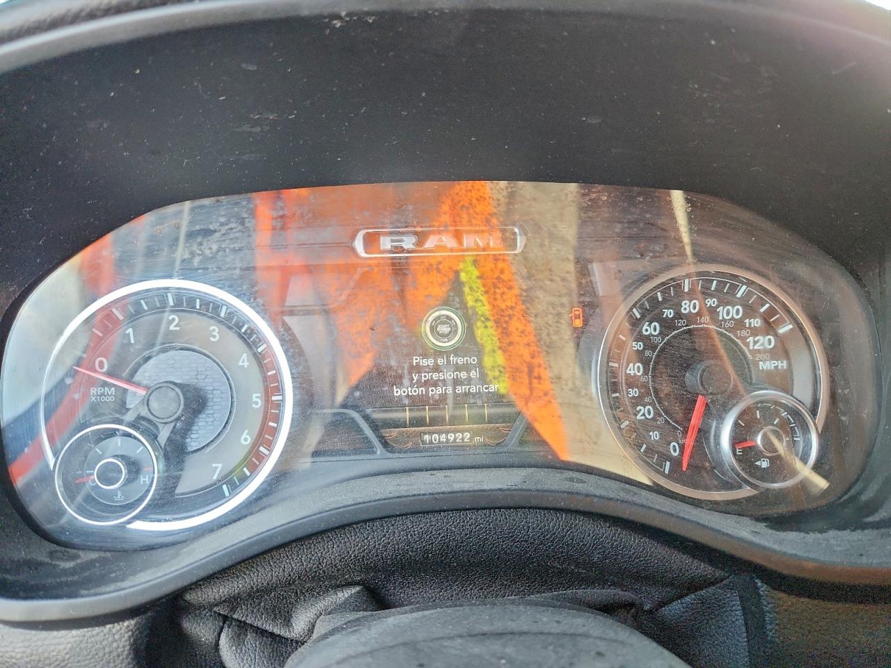 2021 RAM 1500 photo 9