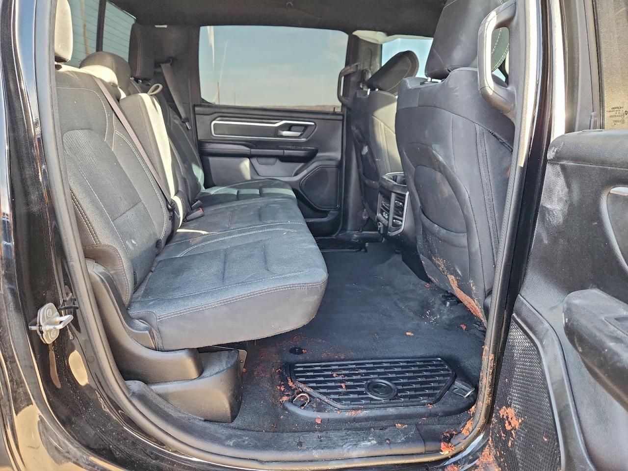 2021 RAM 1500 photo 10