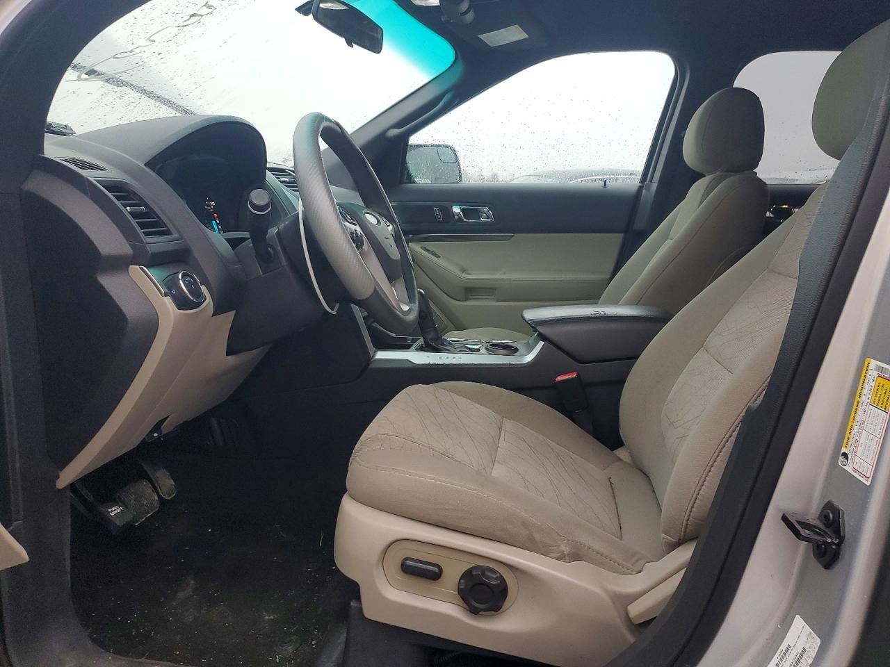2015 FORD EXPLORER photo 13
