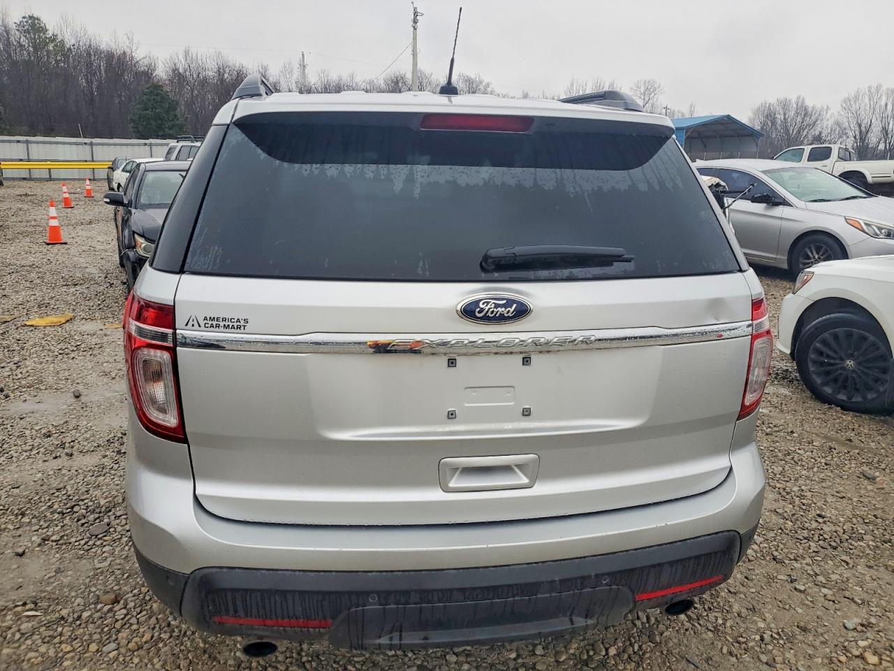 2015 FORD EXPLORER photo 11
