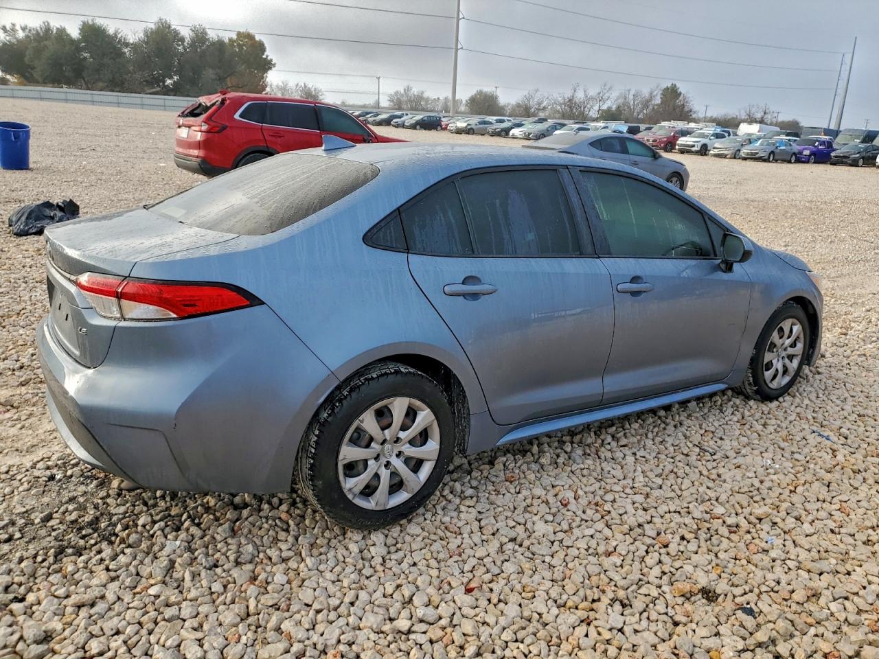 2021 TOYOTA COROLLA LE photo 3