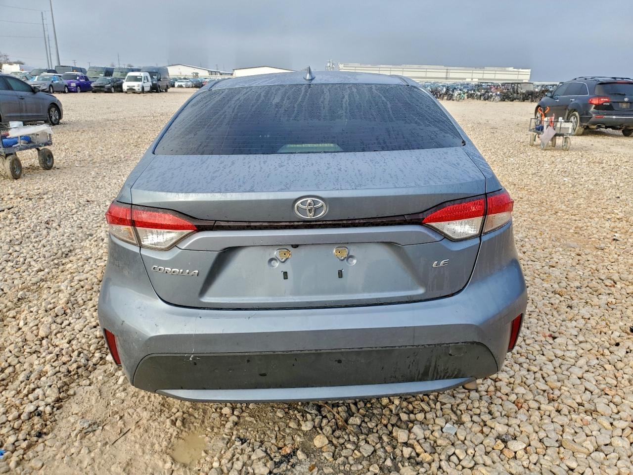 2021 TOYOTA COROLLA LE photo 6