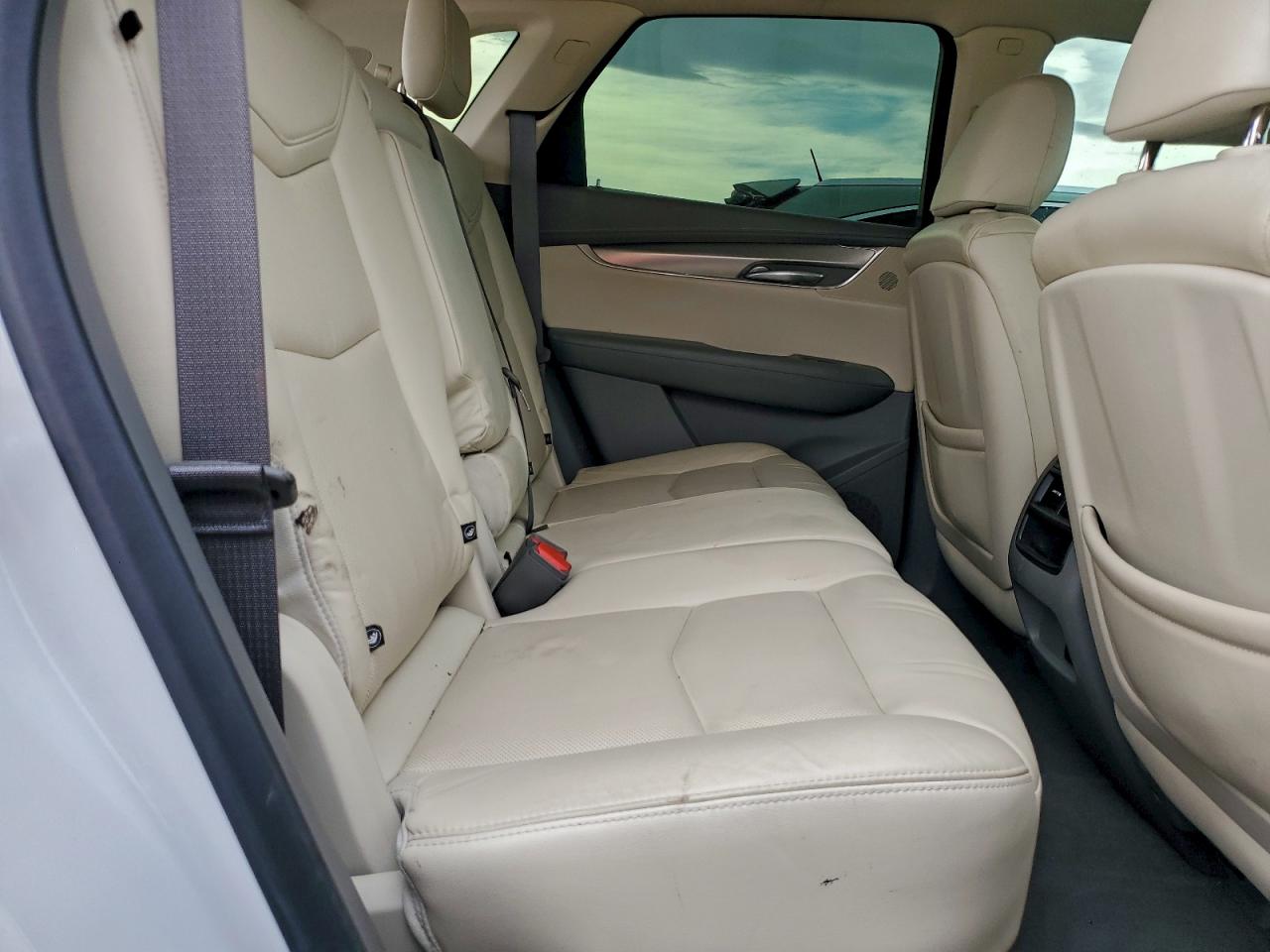 2018 CADILLAC XT5 LUXURY photo 10