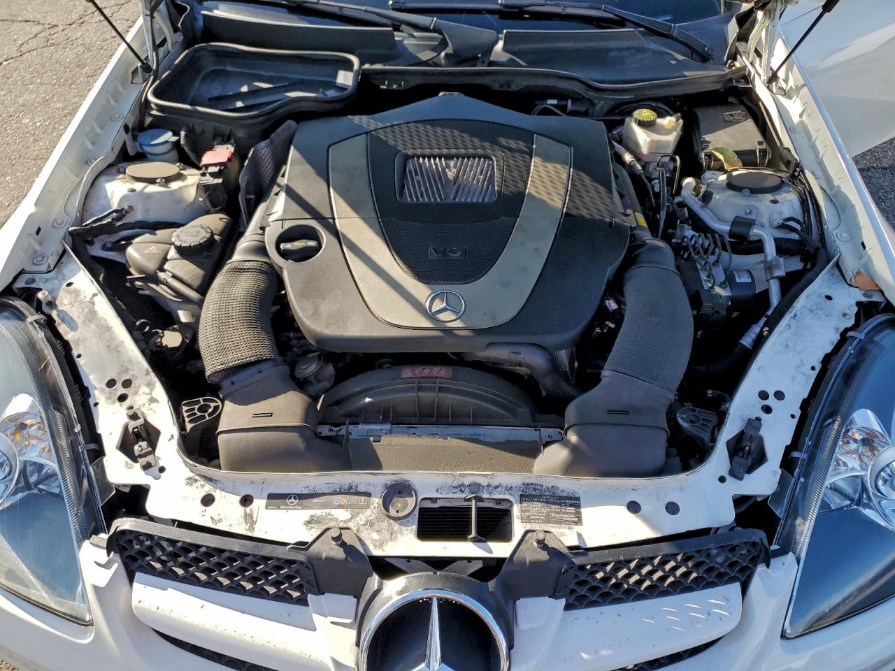 2011 MERCEDES-BENZ SLK 300 photo 11