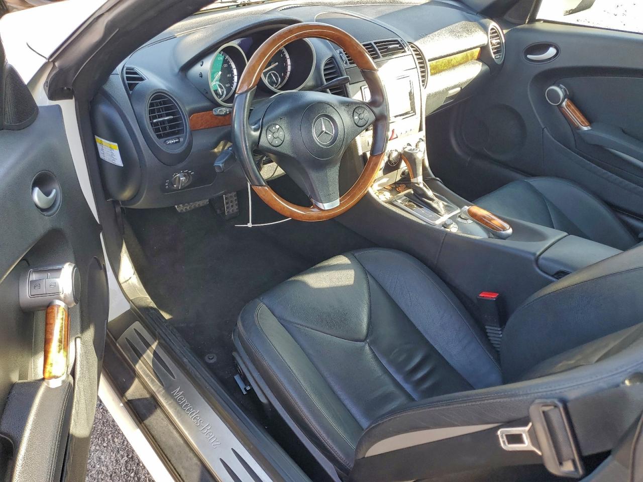 2011 MERCEDES-BENZ SLK 300 photo 8