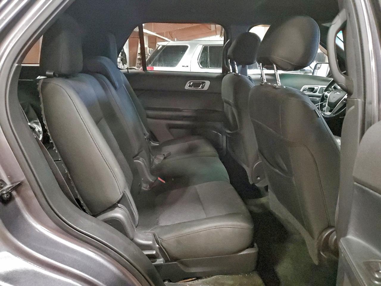 2014 FORD EXPLORER XLT photo 31