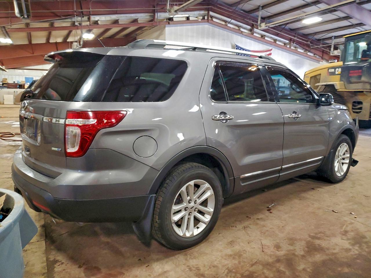 2014 FORD EXPLORER XLT photo 7