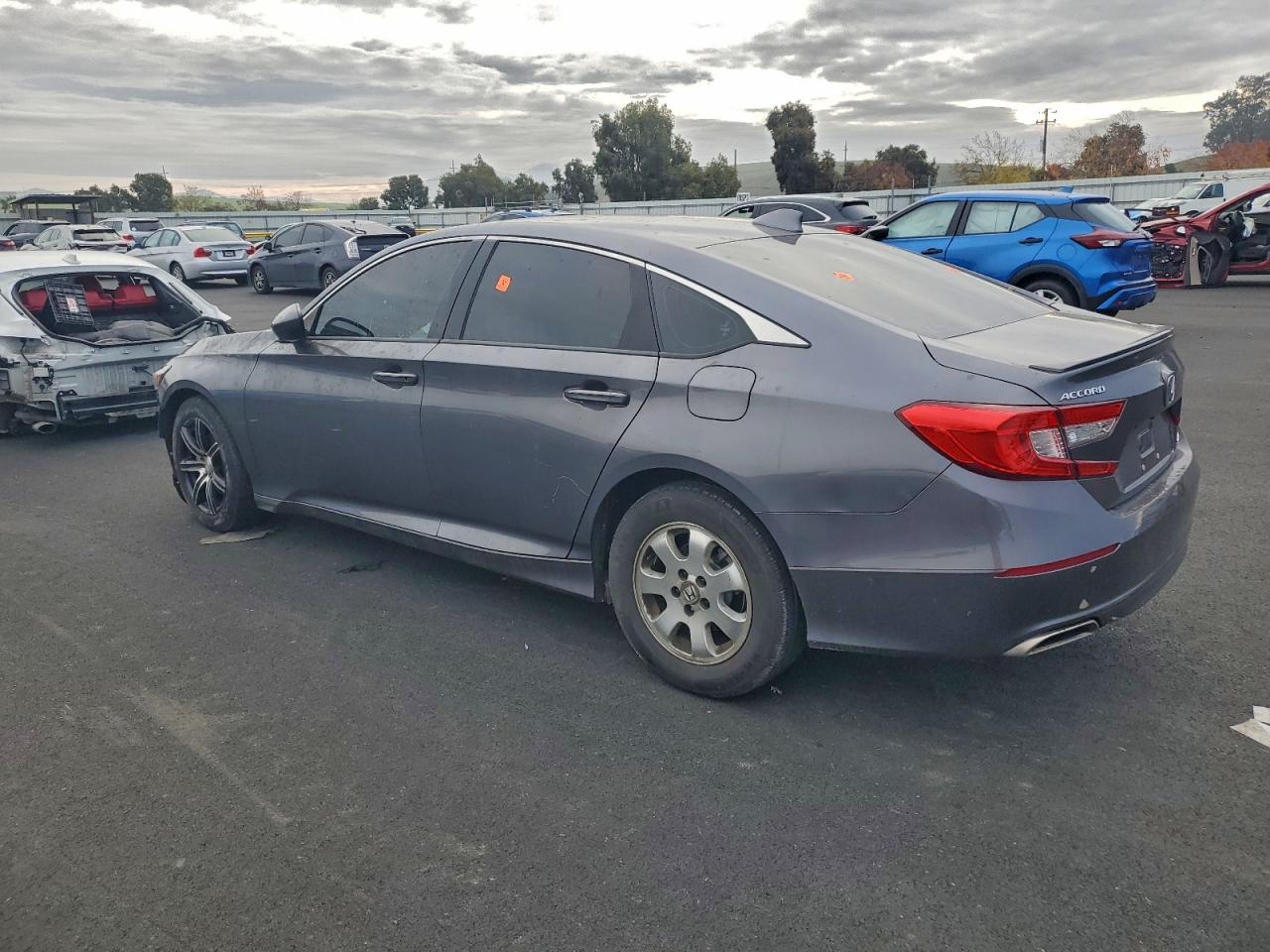2020 HONDA ACCORD SPORT photo 3