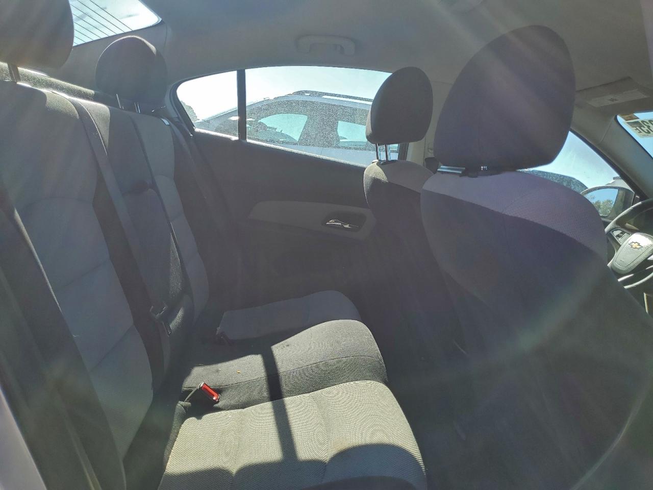 2013 CHEVROLET CRUZE LS photo 10