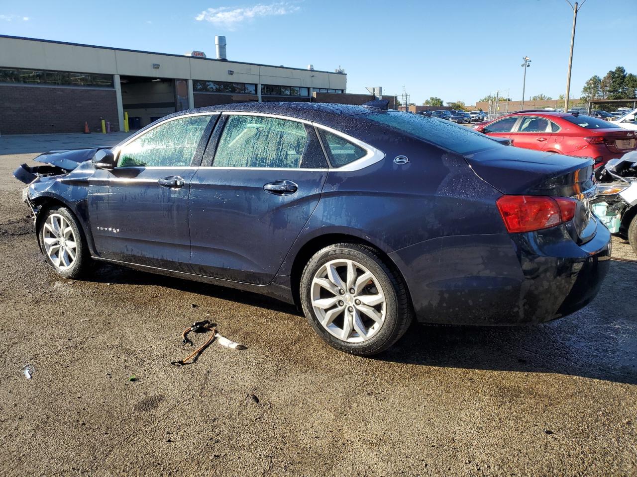 2018 CHEVROLET IMPALA LT photo 2