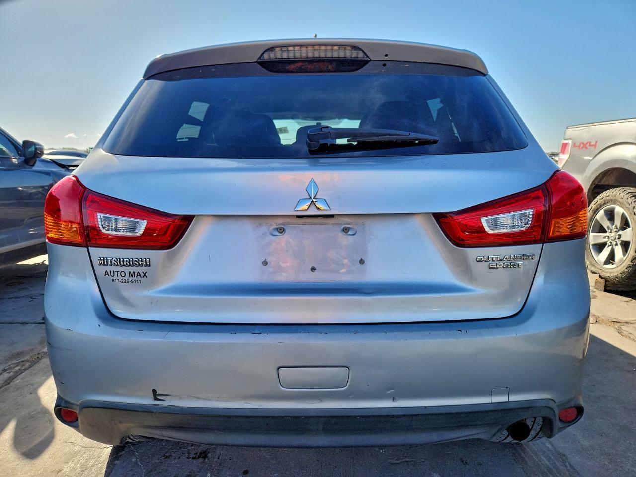 2016 MITSUBISHI OUTLANDER SPORT ES photo 6