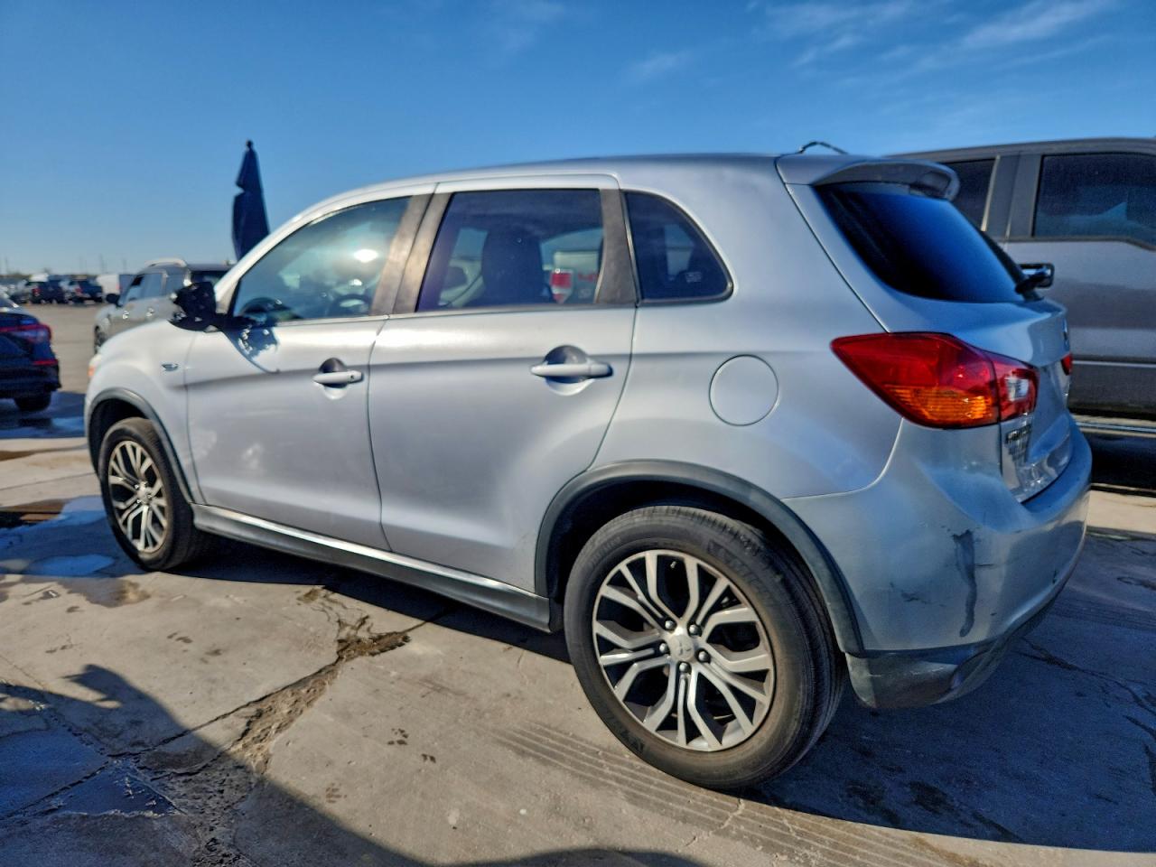 2016 MITSUBISHI OUTLANDER SPORT ES photo 2