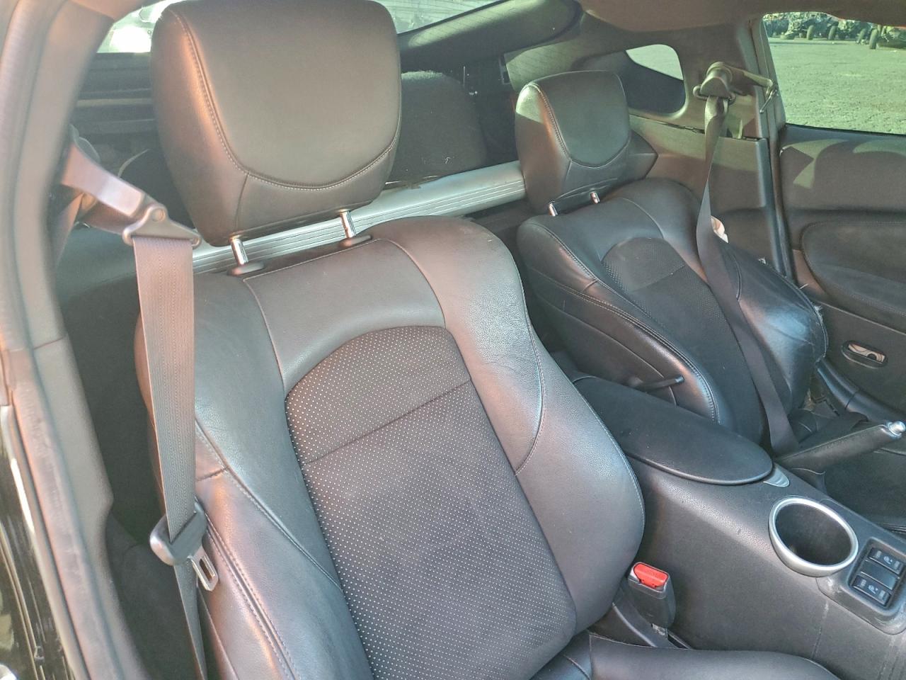 2017 NISSAN 370Z BASE photo 10