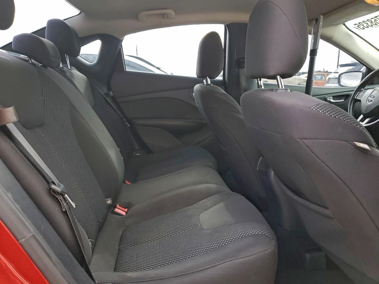 2014 DODGE DART SE photo 10