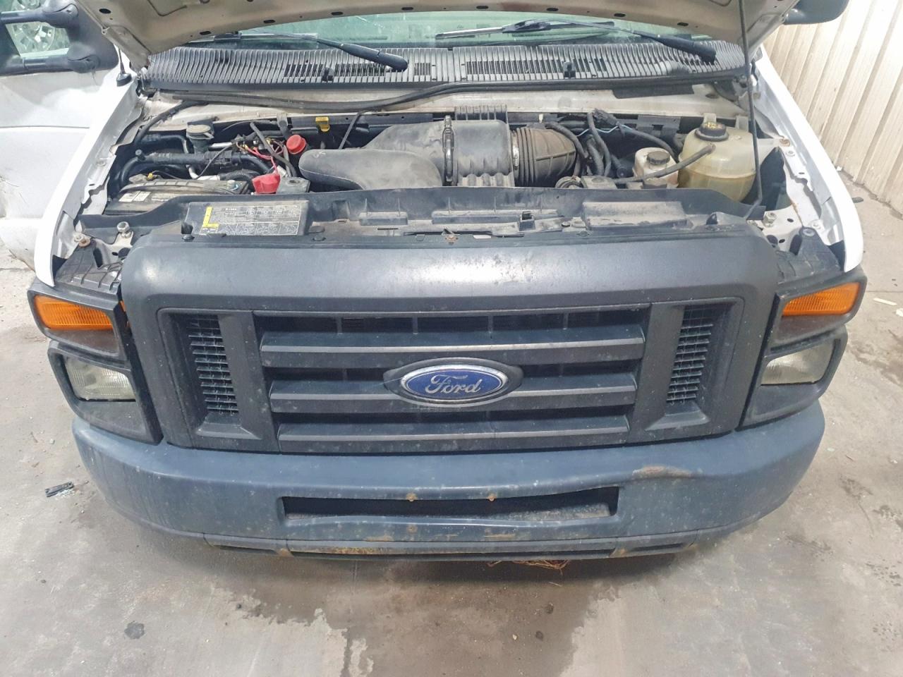 2009 FORD ECONOLINE E150 VAN photo 21