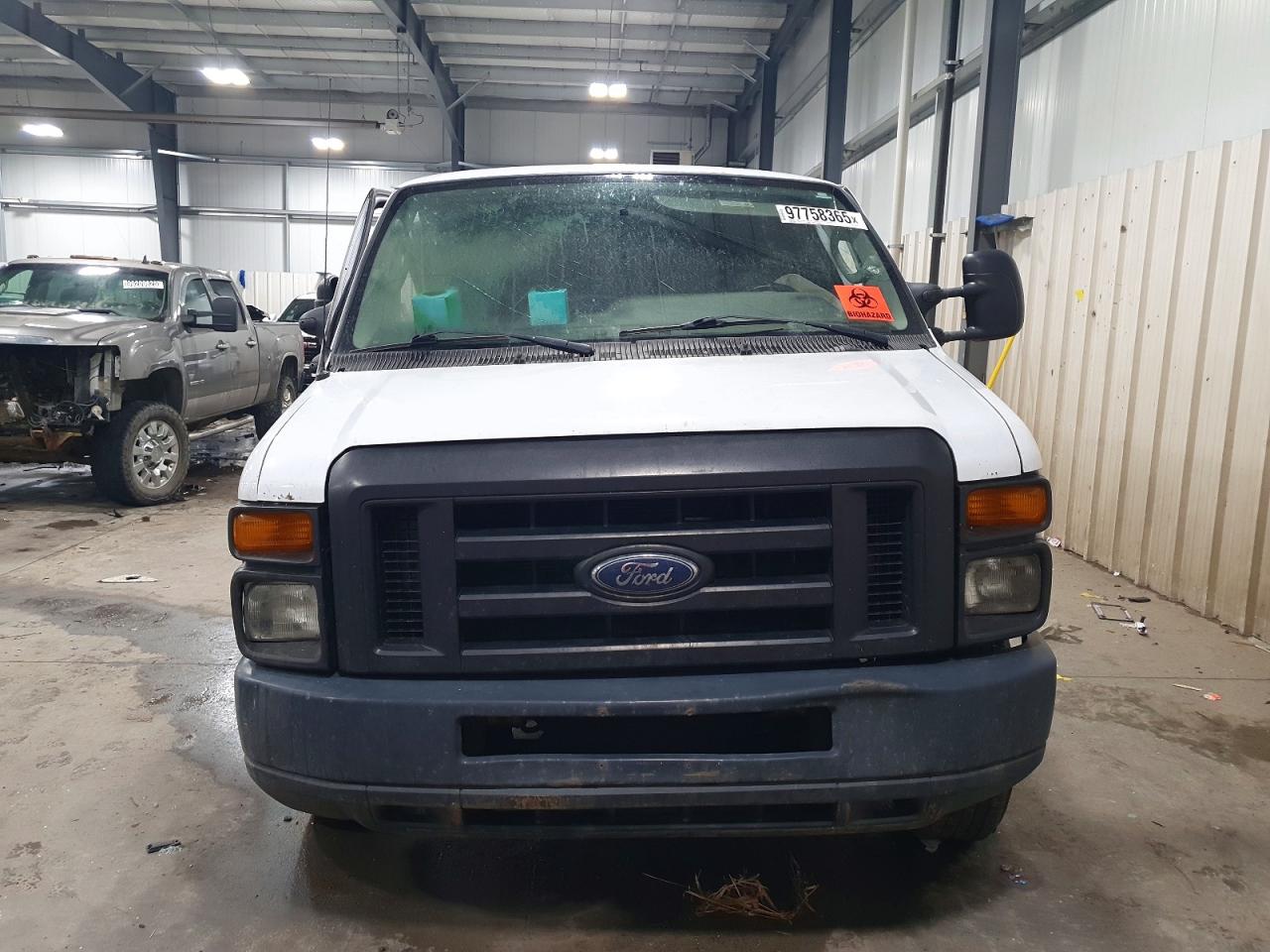 2009 FORD ECONOLINE E150 VAN photo 9