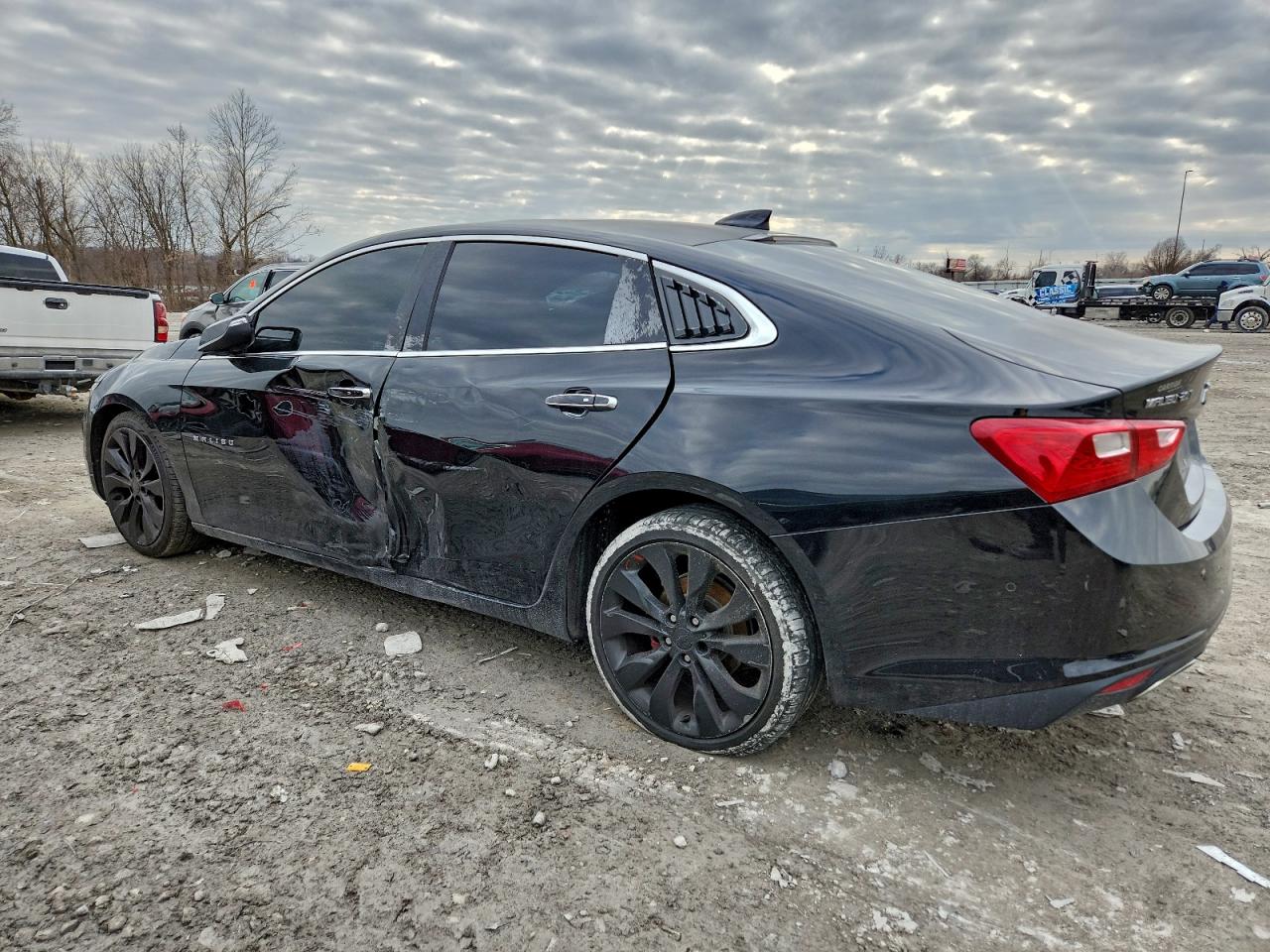 2017 CHEVROLET MALIBU PREMIER photo 3