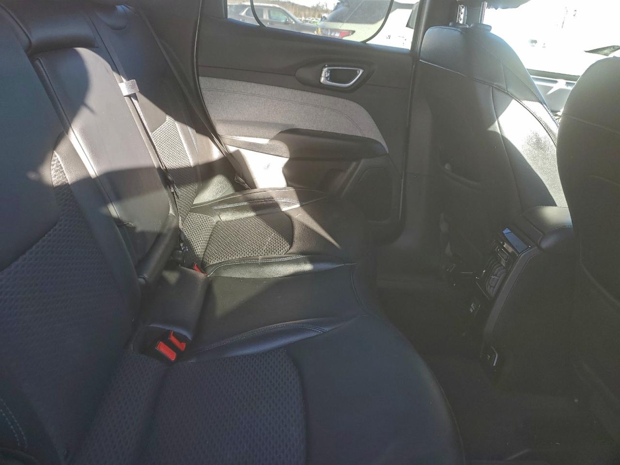 2024 JEEP COMPASS LATITUDE photo 21