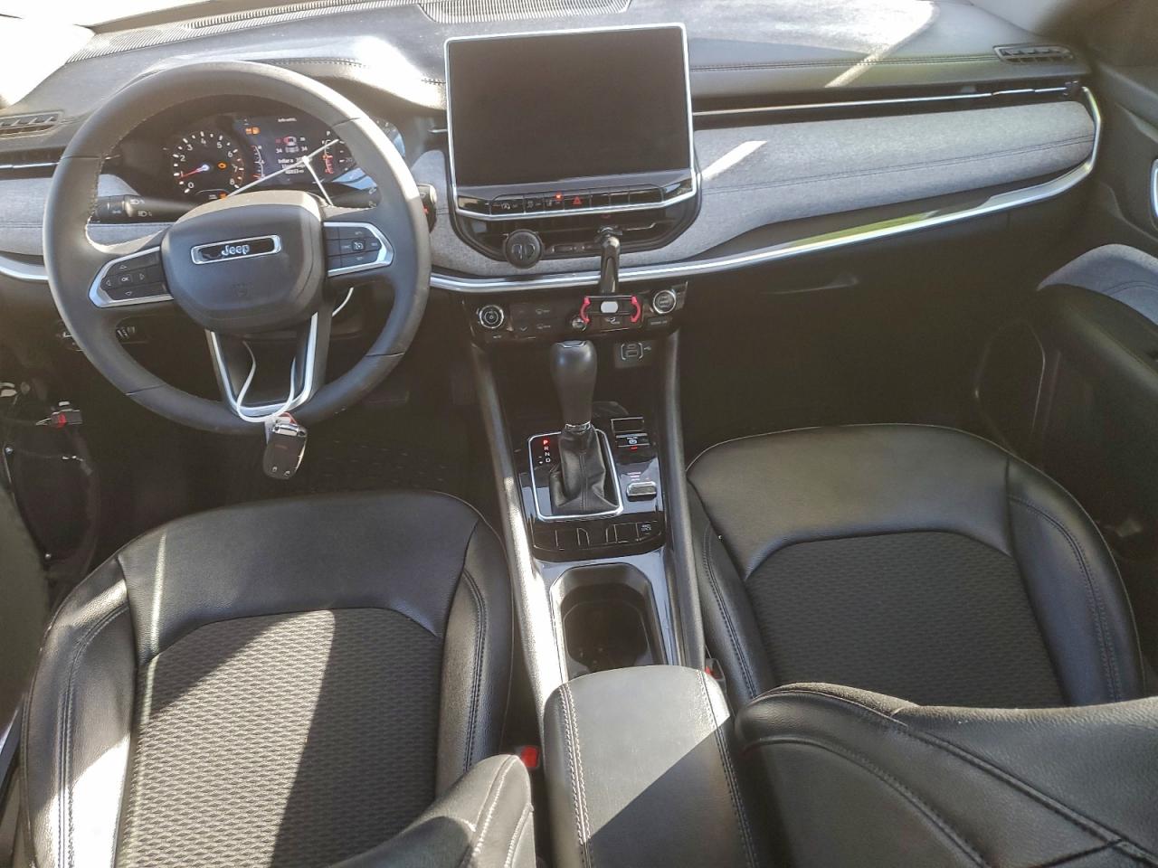 2024 JEEP COMPASS LATITUDE photo 15