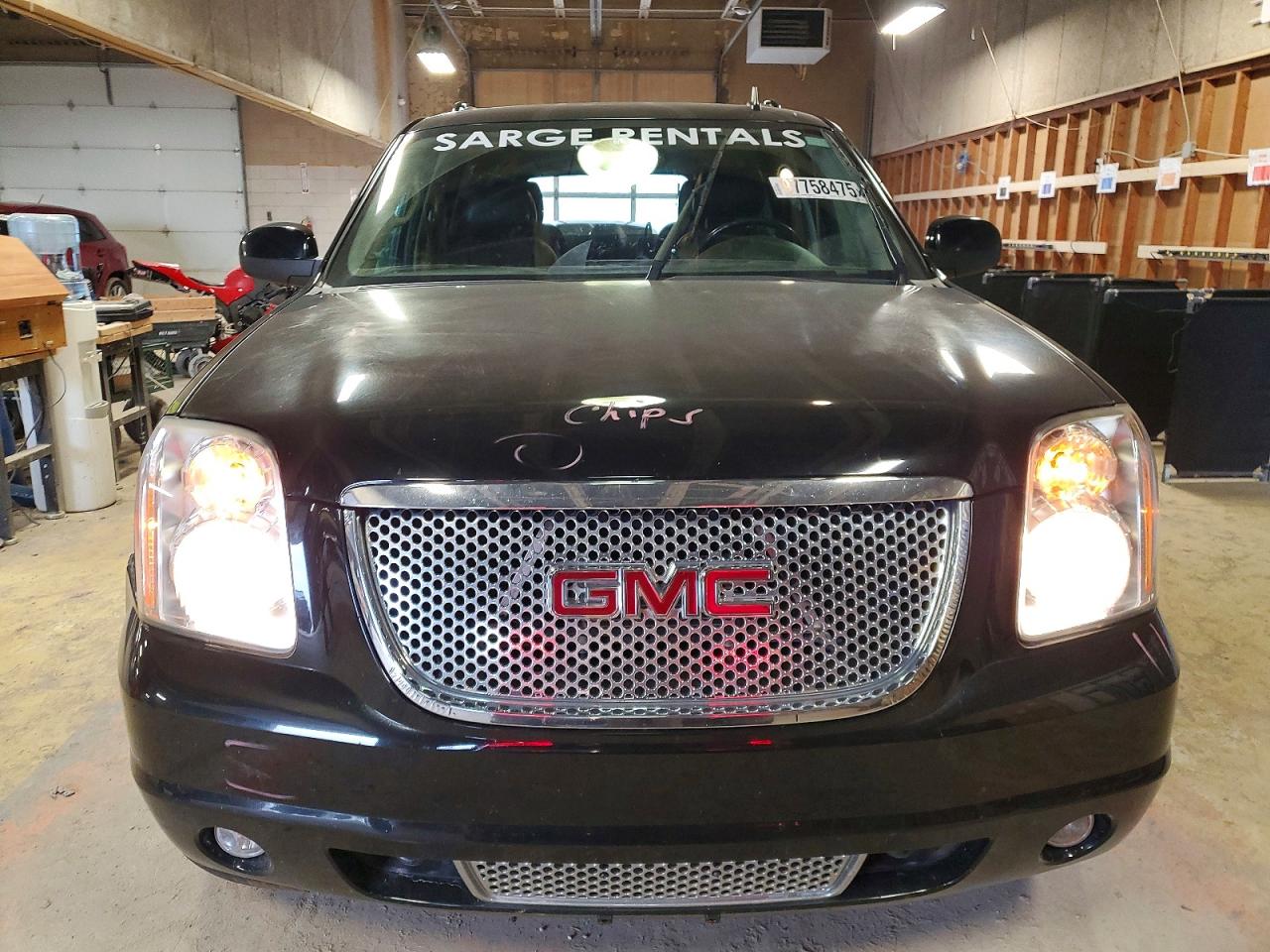 2014 GMC YUKON XL DENALI photo 5