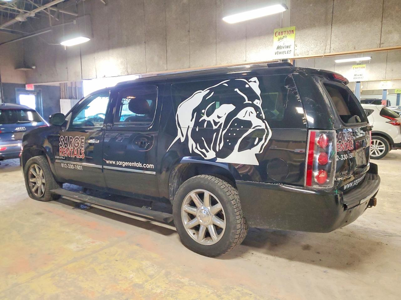 2014 GMC YUKON XL DENALI photo 2