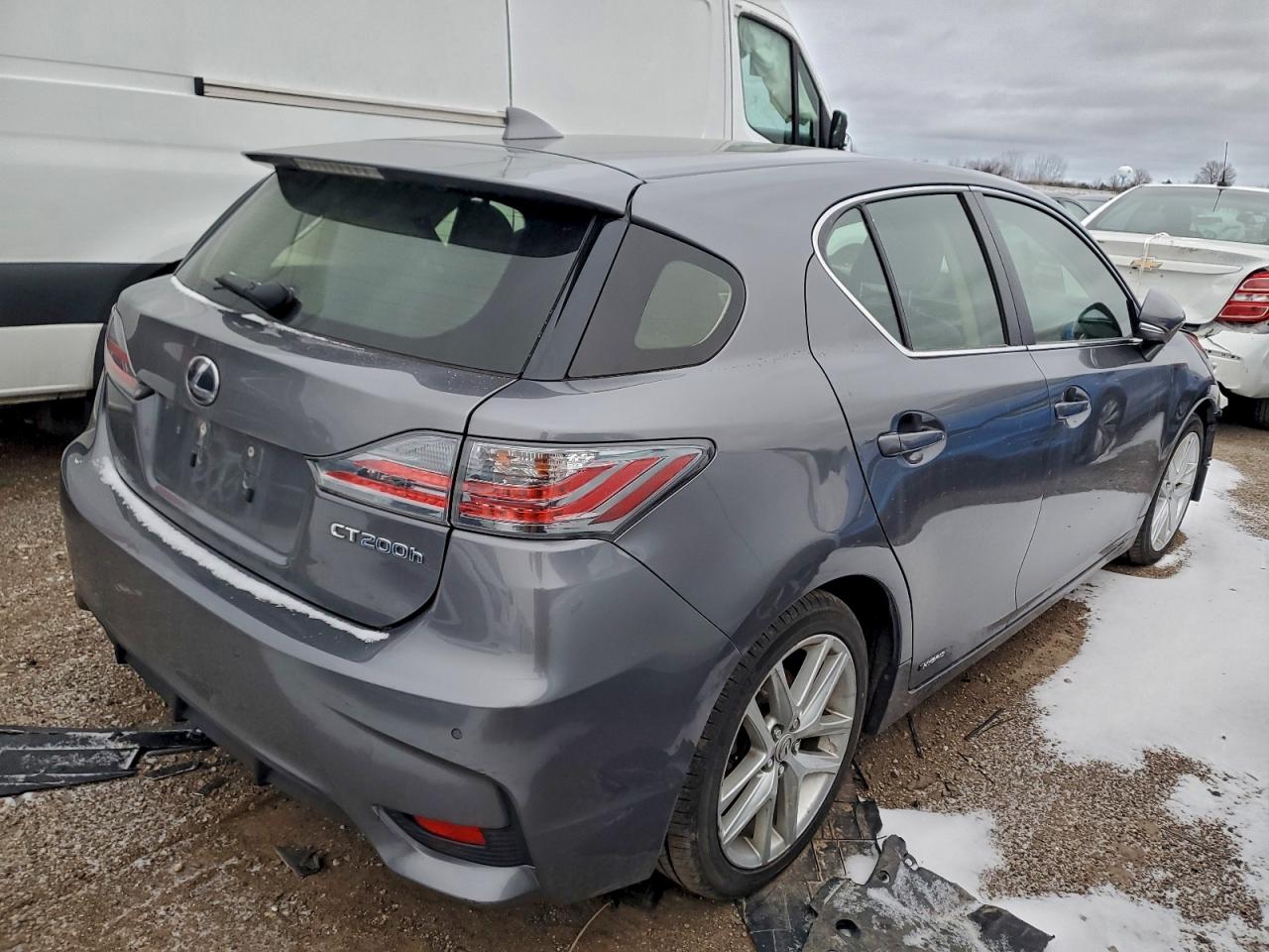2017 LEXUS CT photo 3
