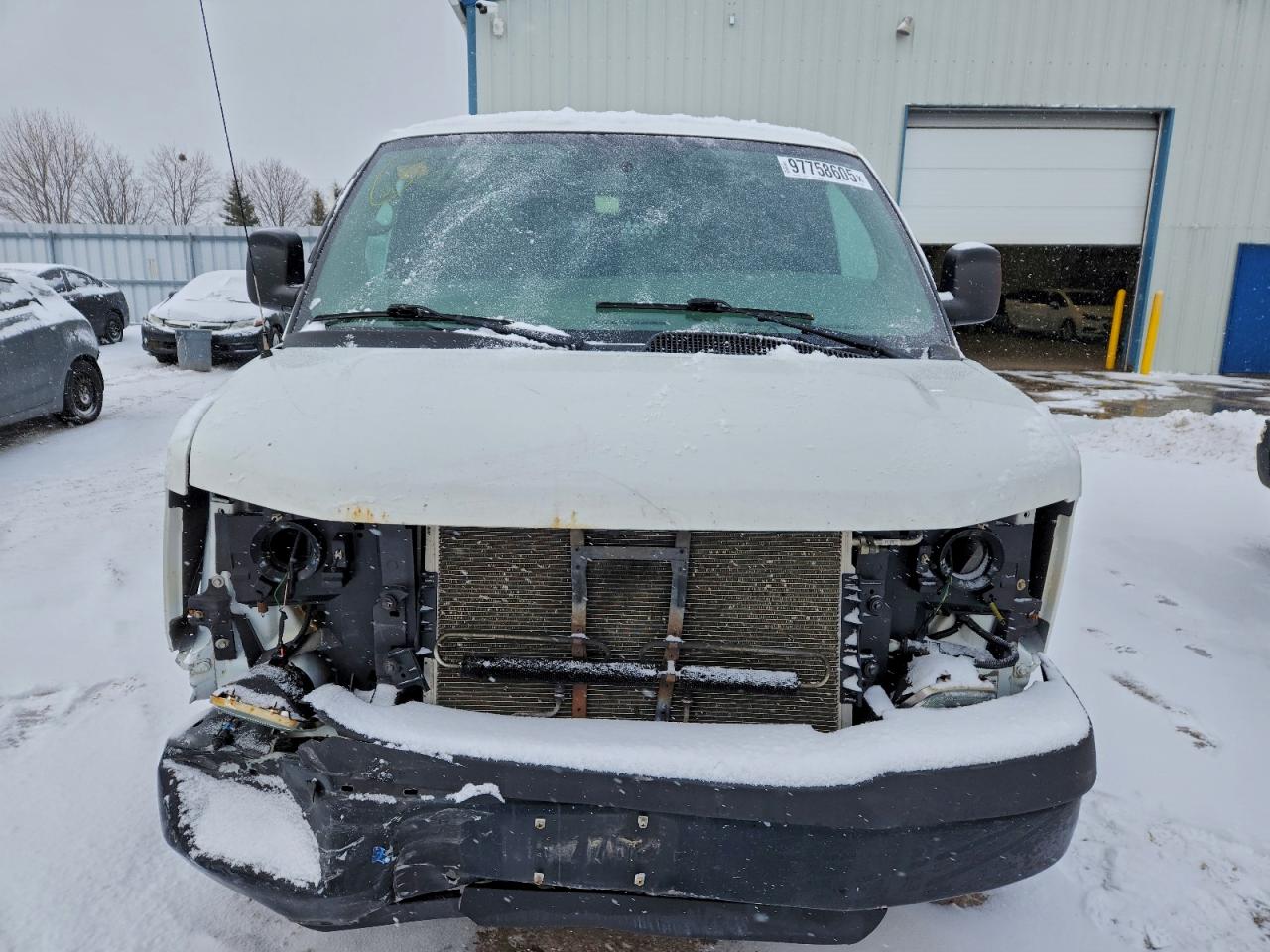 2014 GMC SAVANA G2500 photo 5