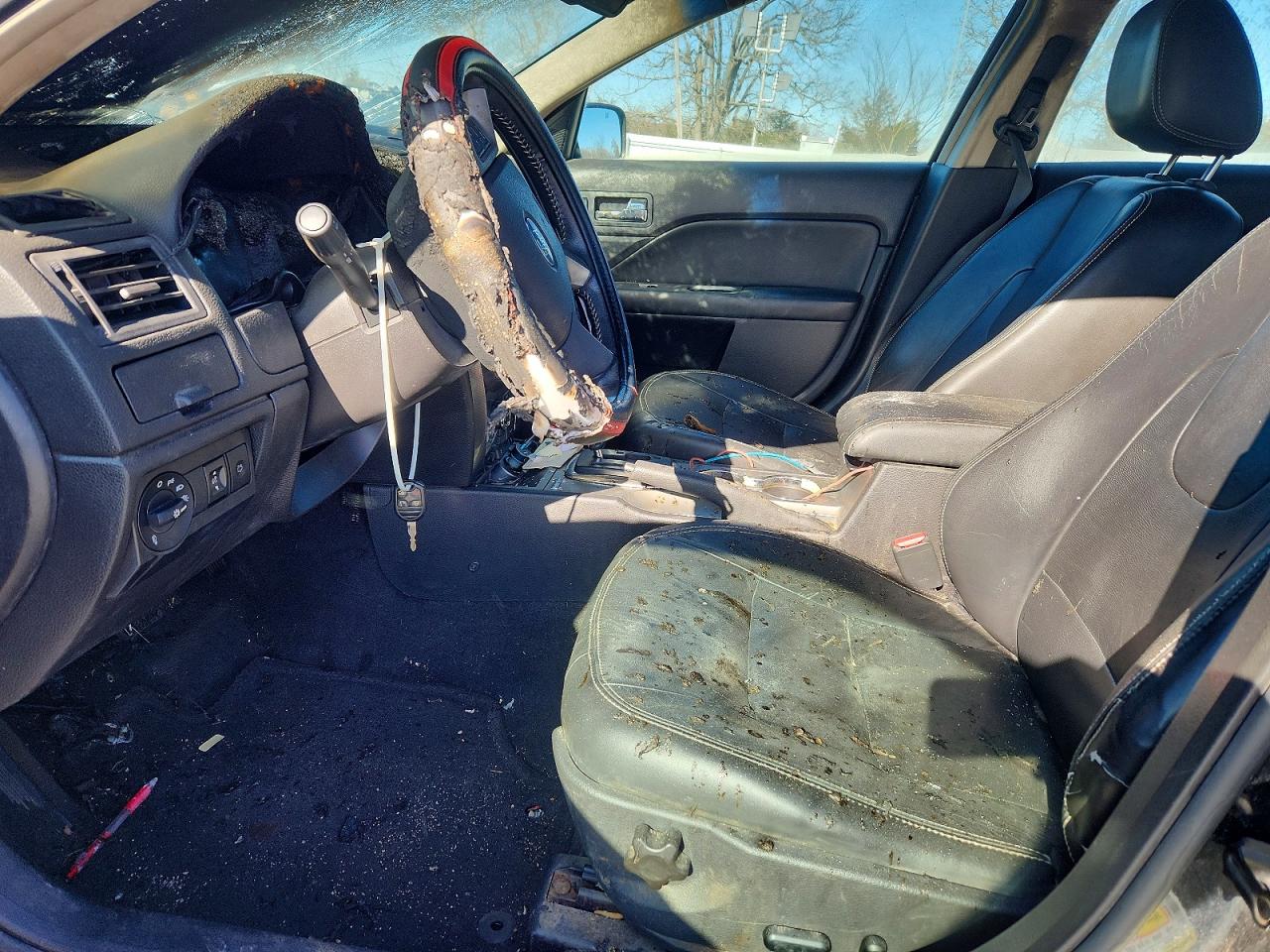 2010 FORD FUSION SEL photo 13