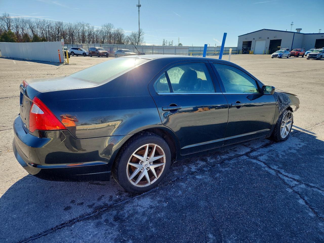2010 FORD FUSION SEL photo 5