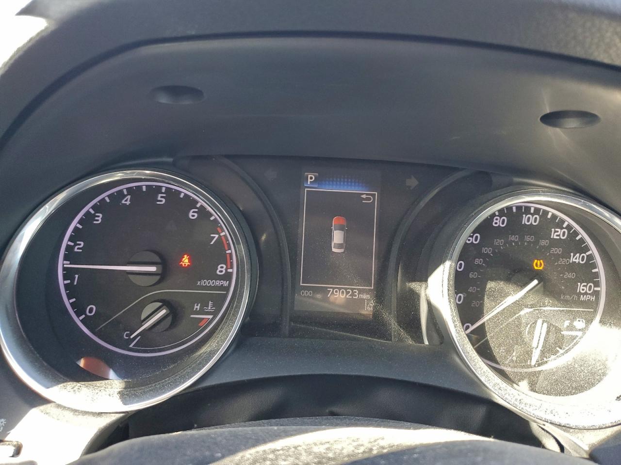 2020 TOYOTA CAMRY SE photo 9