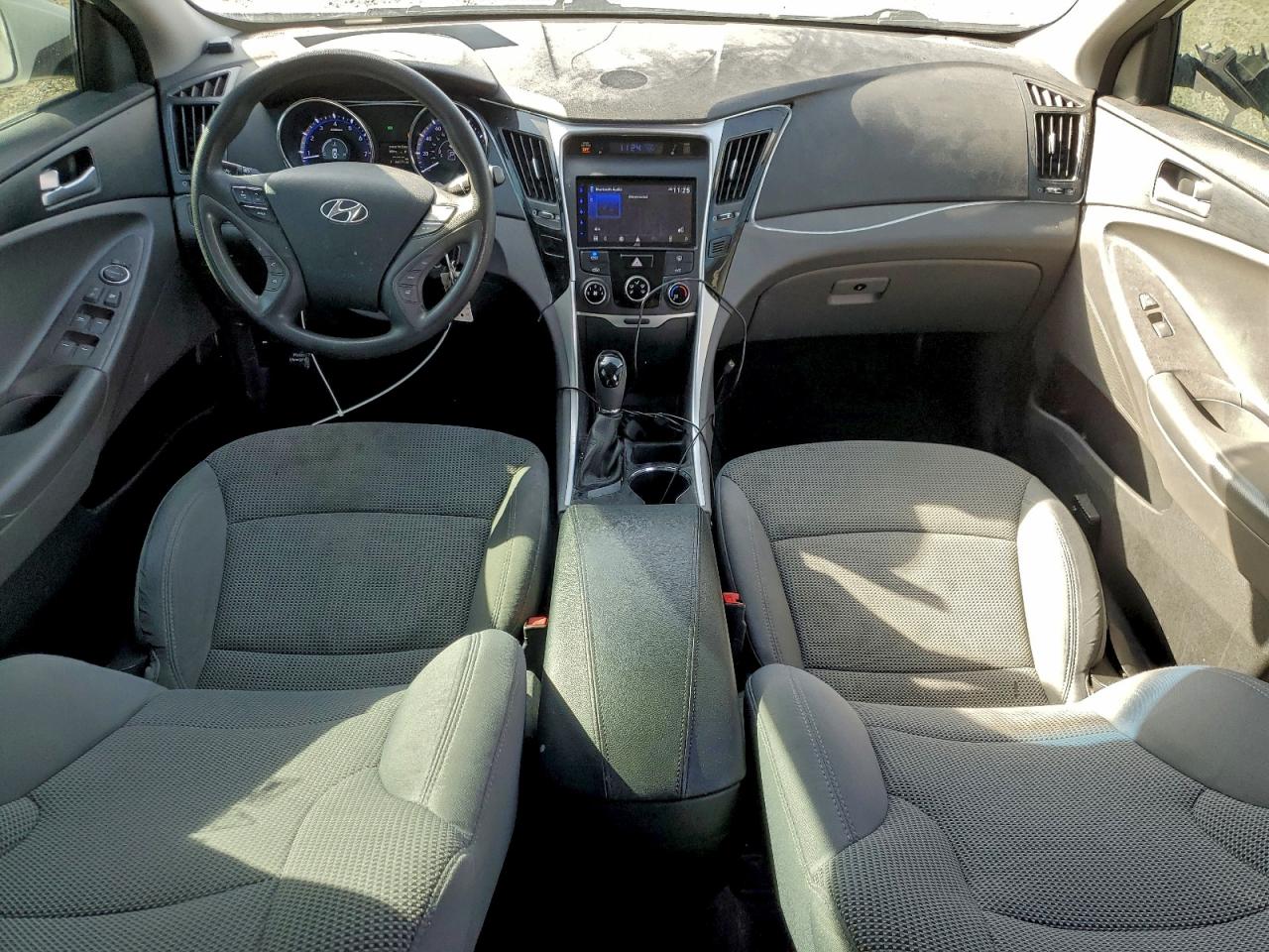 2014 HYUNDAI SONATA GLS photo 8