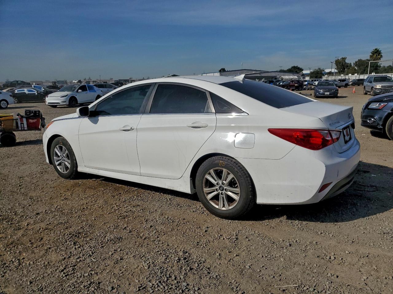 2014 HYUNDAI SONATA GLS photo 2