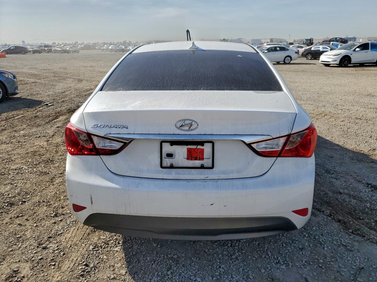 2014 HYUNDAI SONATA GLS photo 6