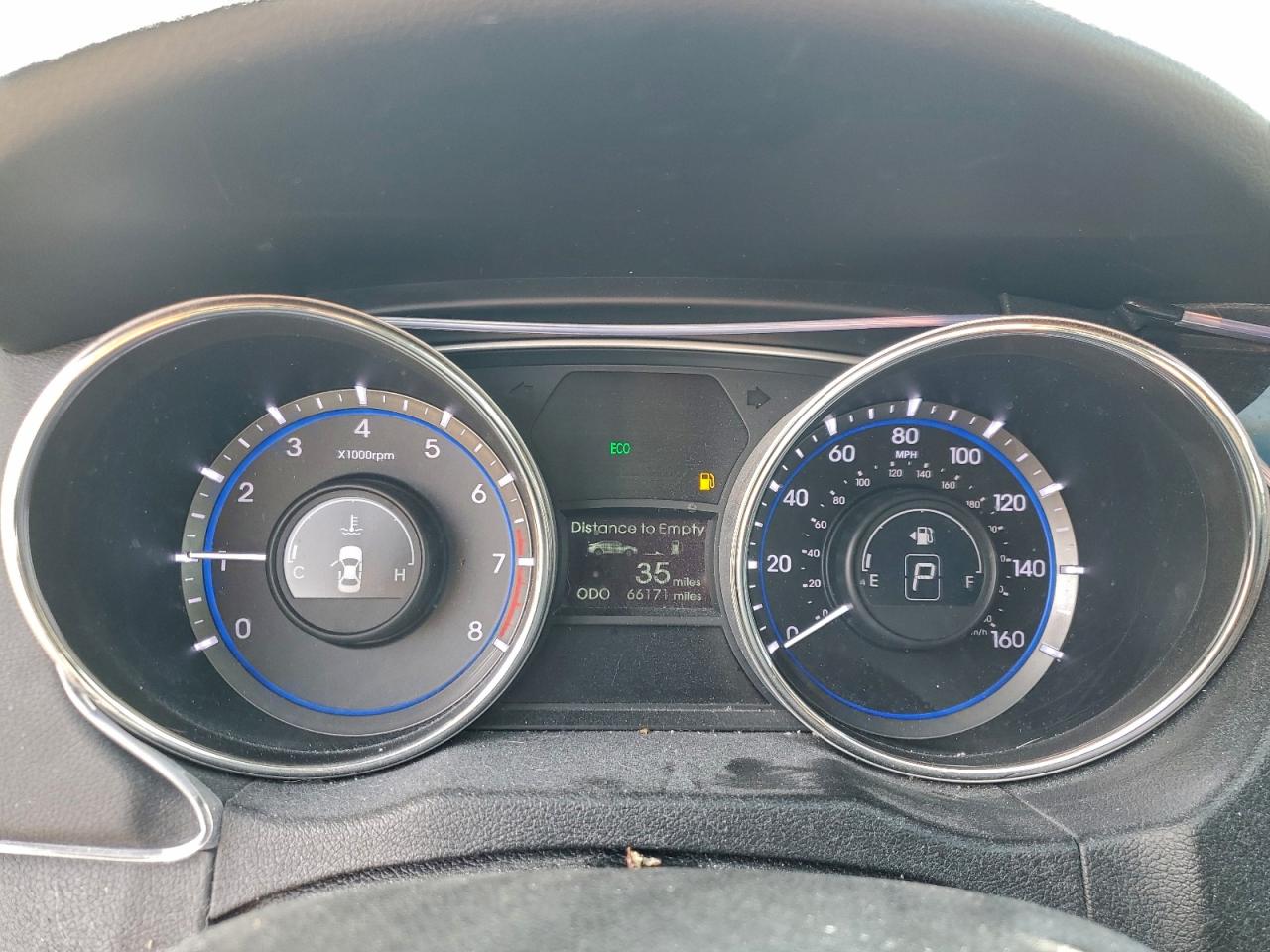 2014 HYUNDAI SONATA GLS photo 9